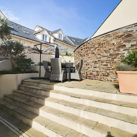 Close To Beach, Dogs Welcome, Private Garden * Saint Merryn